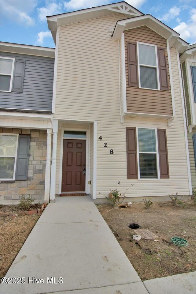 428 Caldwell Loop - Photo 2 of 22