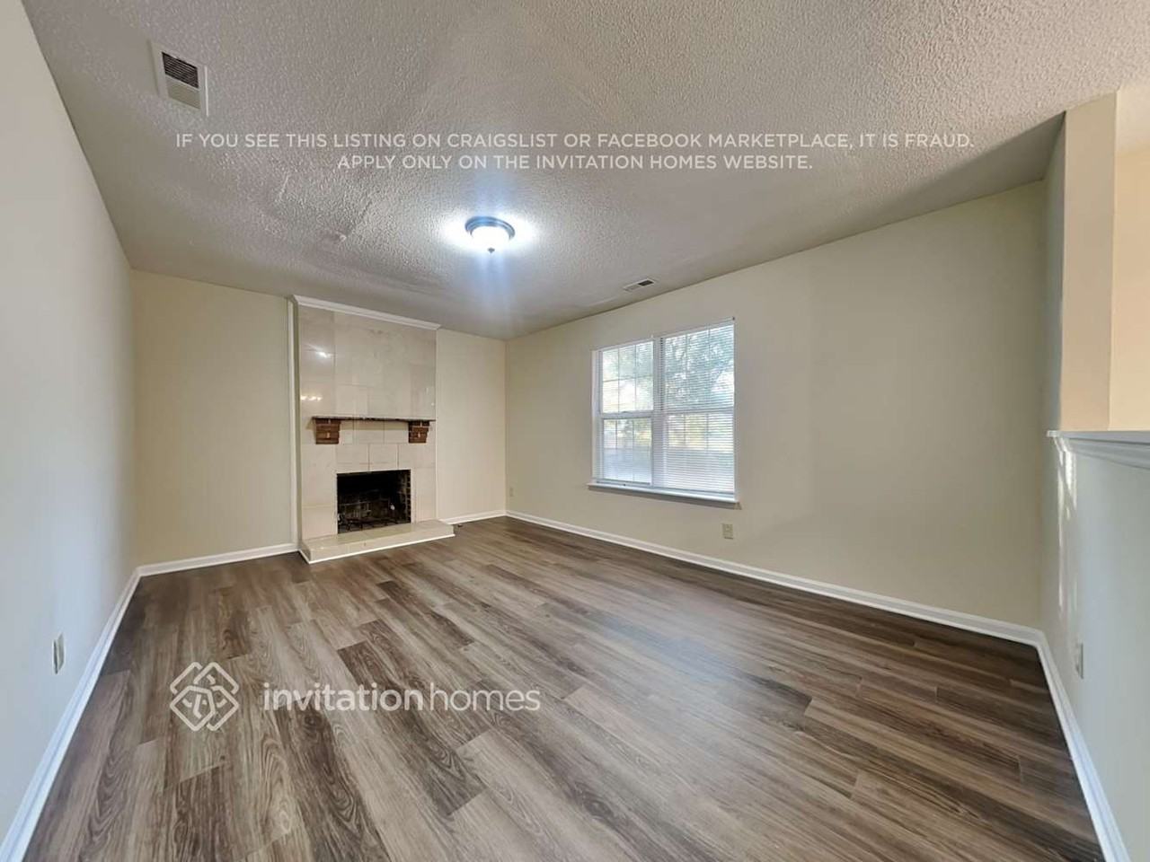 1809 Folly Gate Ct - Photo 4 of 17