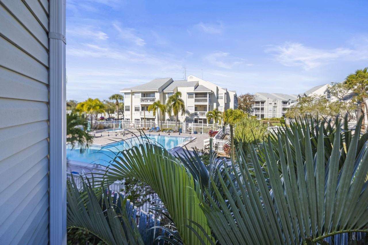 6826 Stones Throw Cir N #1 - Photo 3 of 10