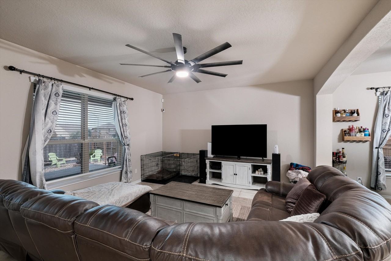 5802 Acacia Farm #1 - Photo 2 of 10