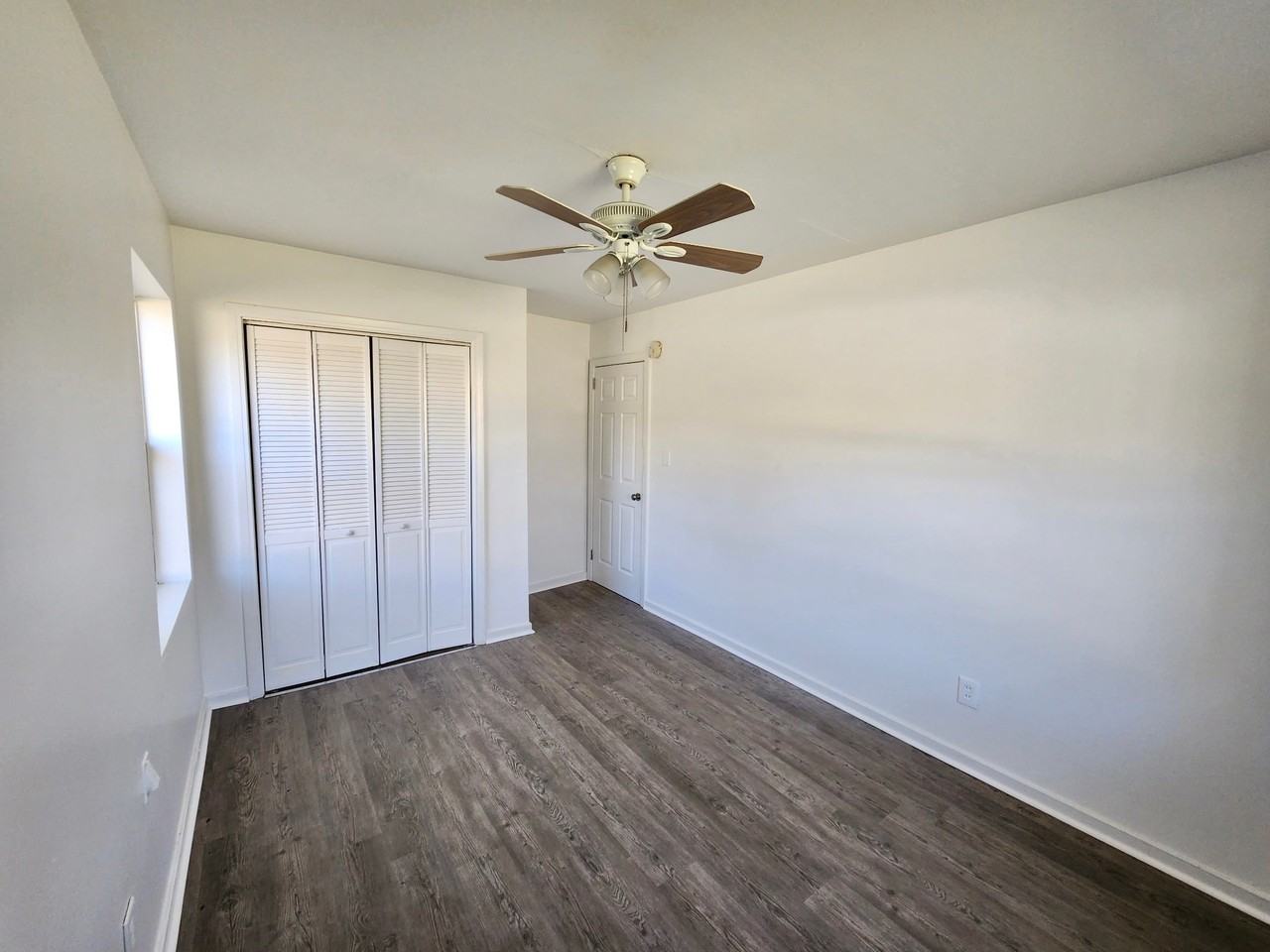 1721 Collier Dr #1 - Photo 6 of 6