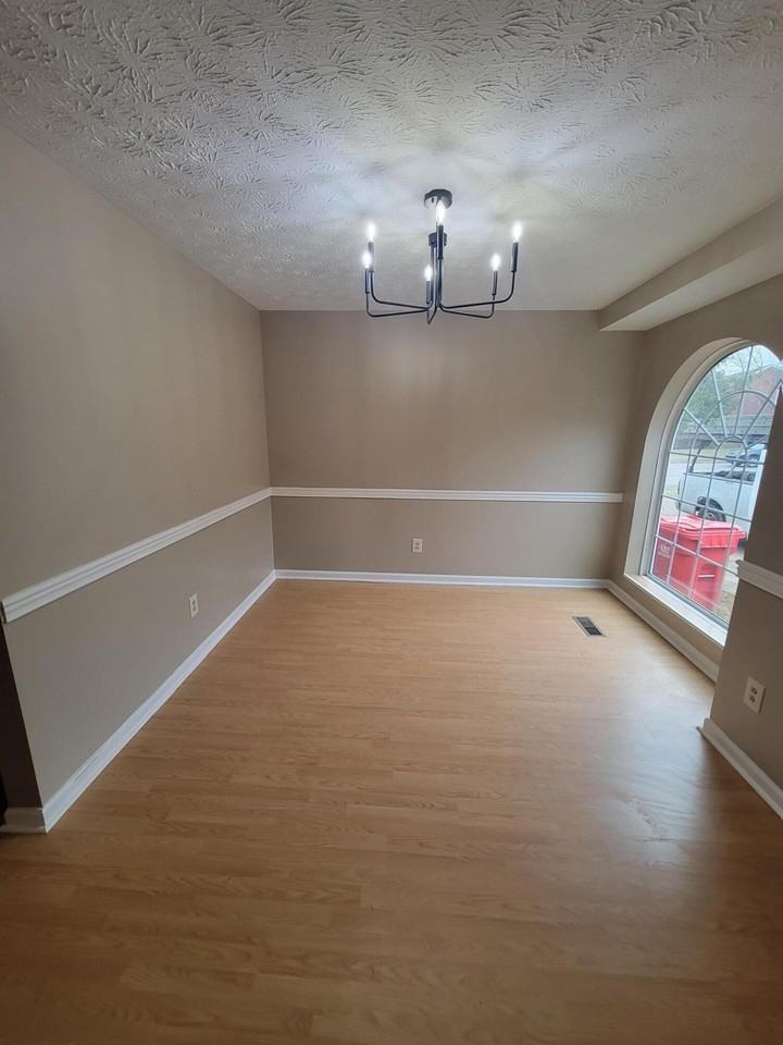 500 Orchard Dr - Photo 3 of 11