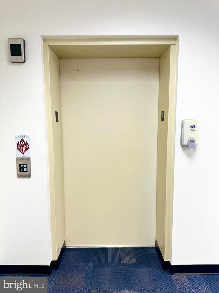 1601 R St Nw - Photo 4 of 13