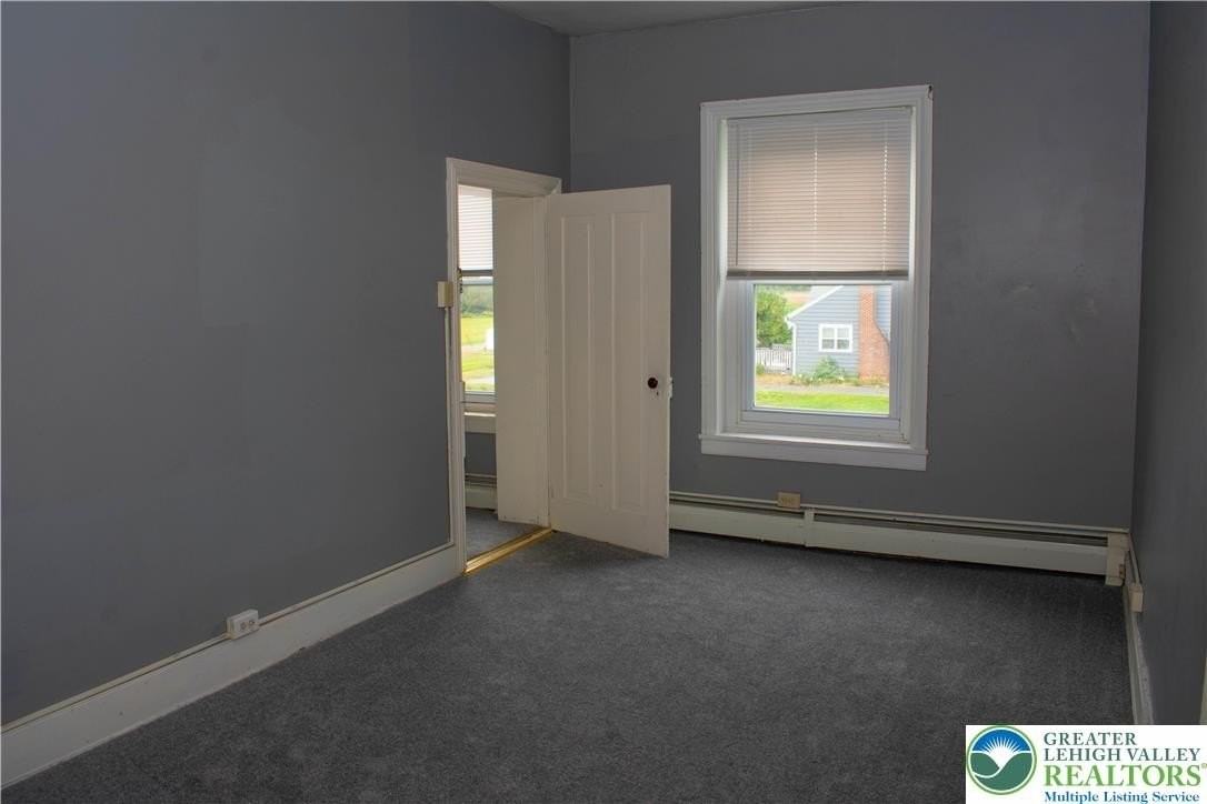 3914 Mauch Chunk Rd - Photo 5 of 8