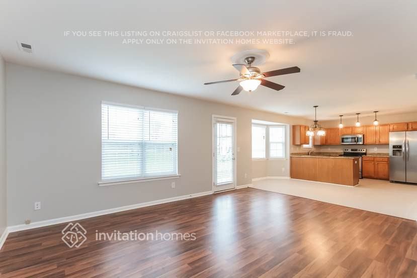 115 Laporte Ln - Photo 3 of 20