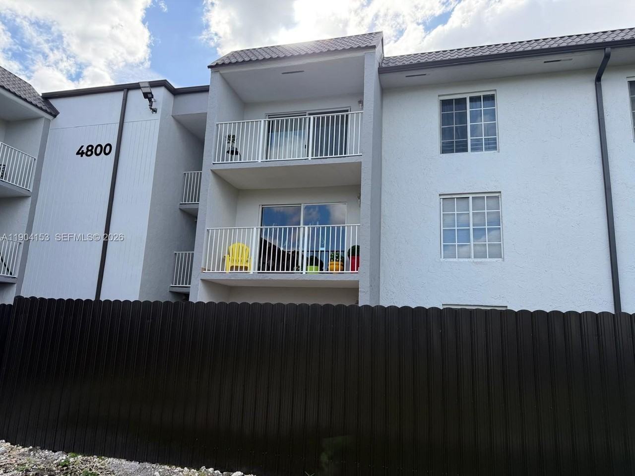 4800 Nw 79th Ave #102 - Photo 2 of 14