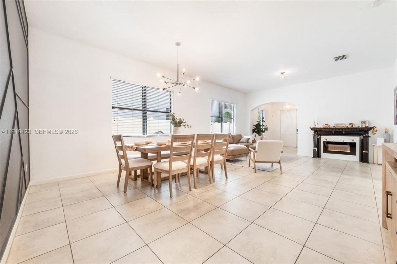 3550 W 86th Ter #3550 - Photo 6 of 19