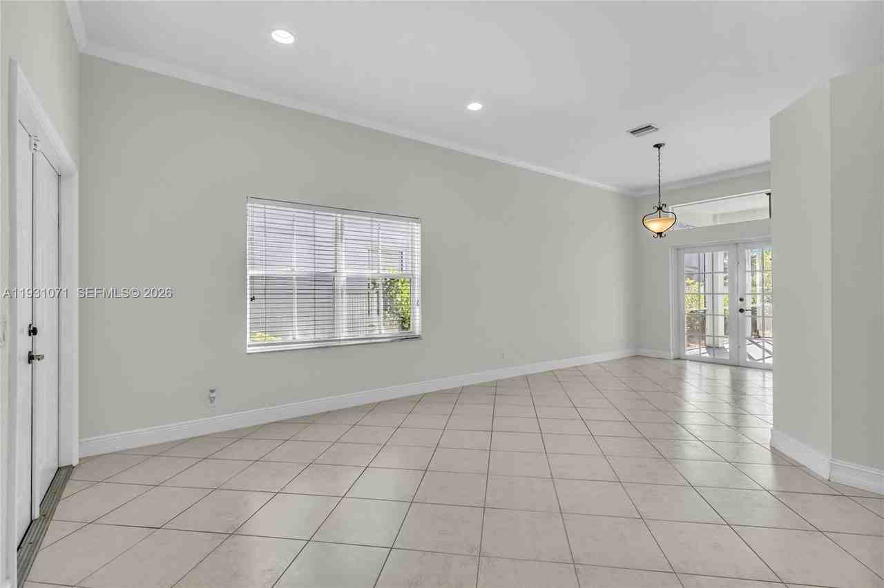 1579 Banyan Way #1597 - Photo 4 of 49