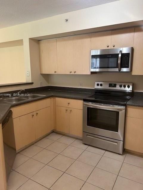 4021 San Marino Blvd #107 - Photo 2 of 11