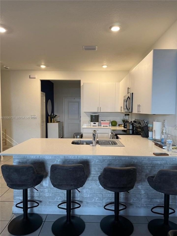 12929 Sw 286th Way #12929 - Photo 3 of 16