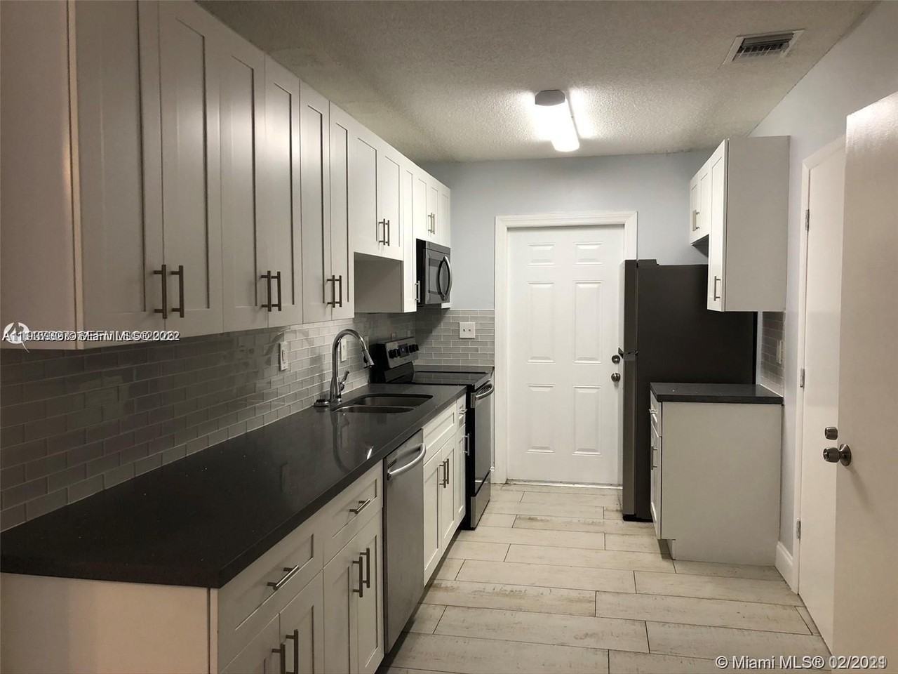 1235 Ne 3rd Ave #1 - Photo 2 of 21