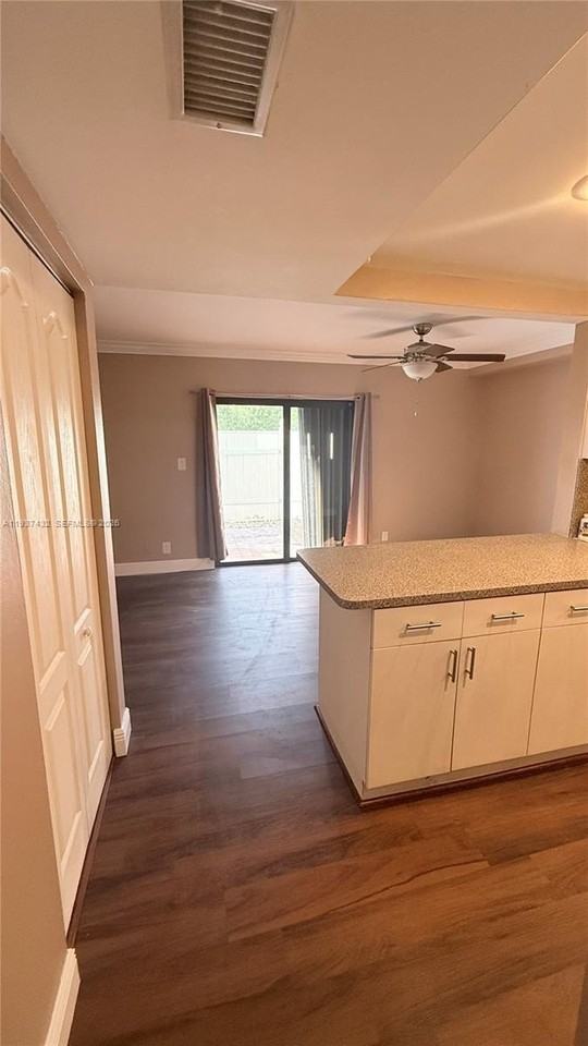 6667 Miller Dr #7 - Photo 7 of 15