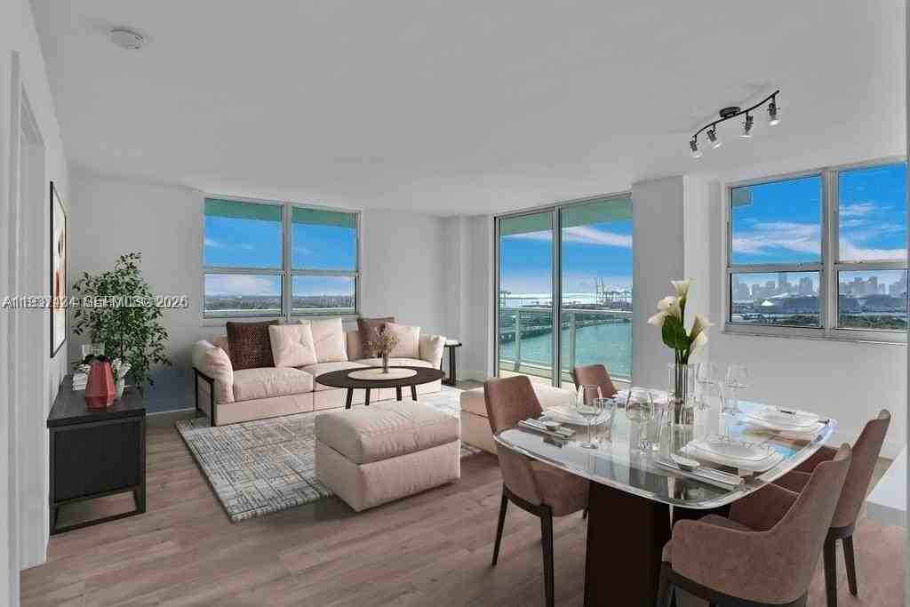 650 West Ave #2001 - Photo 4 of 33