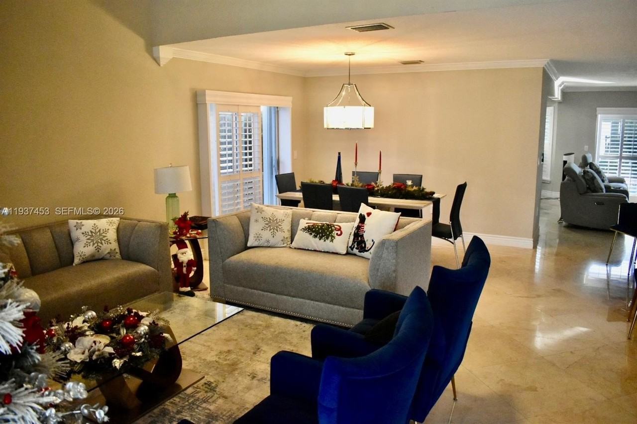 1352 Nw 129th Way - Photo 5 of 39