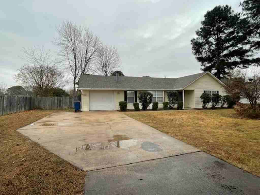 111 Eve Ln - Photo 2 of 27