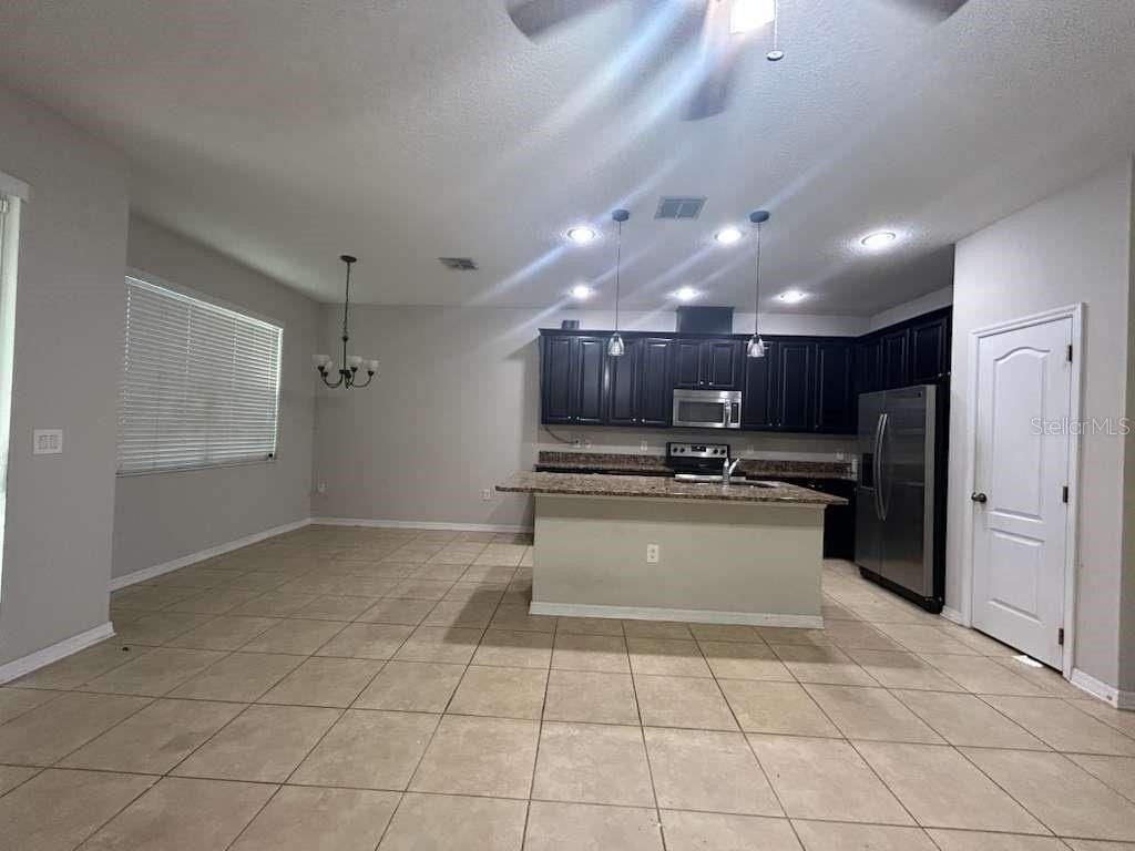 2607 River Landing Dr - Photo 2 of 19