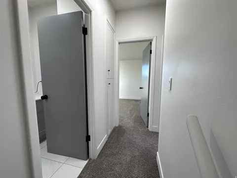 2171 W Kirkham Way - Photo 5 of 33