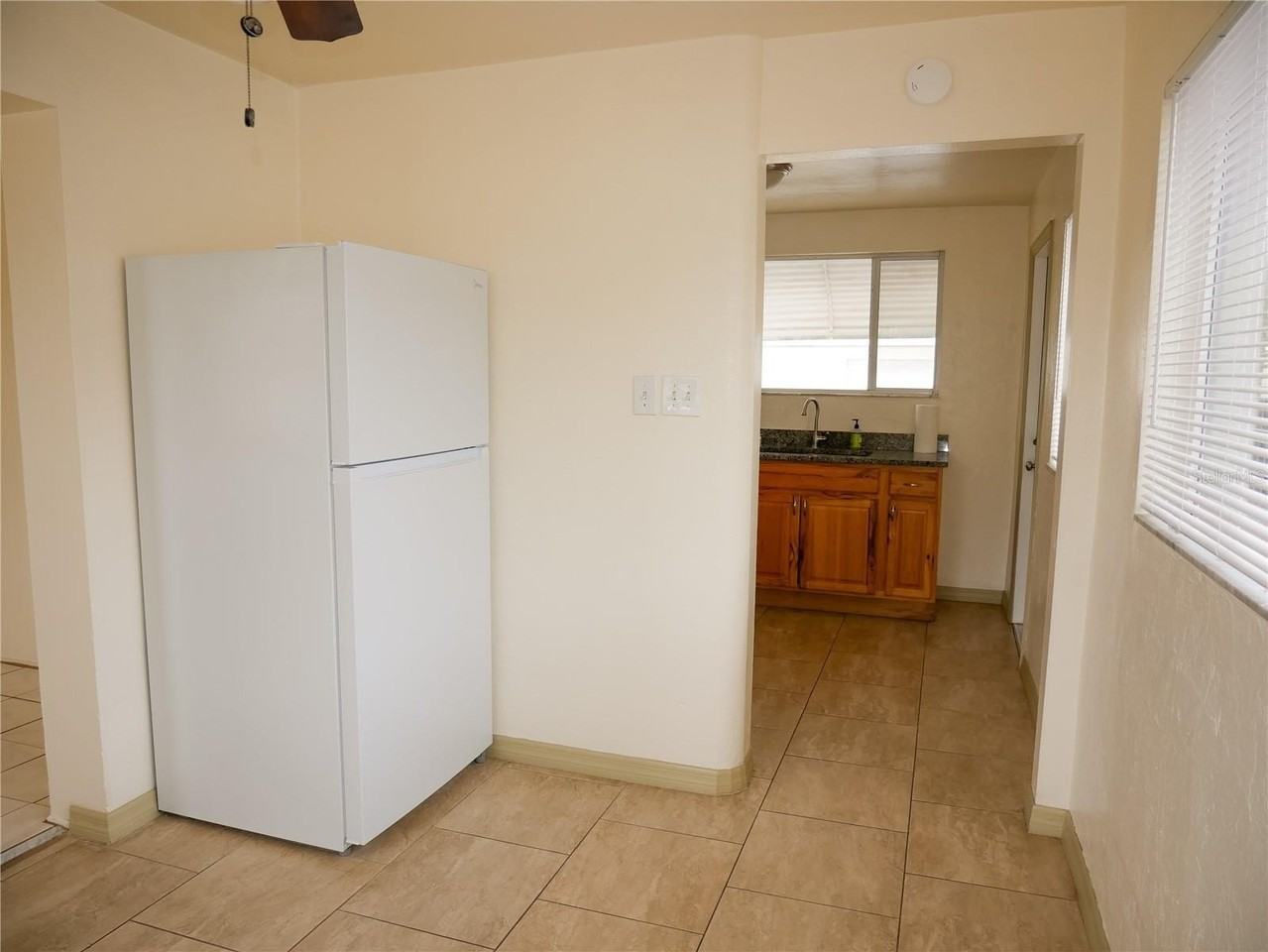 1700 49th St N - Photo 7 of 35