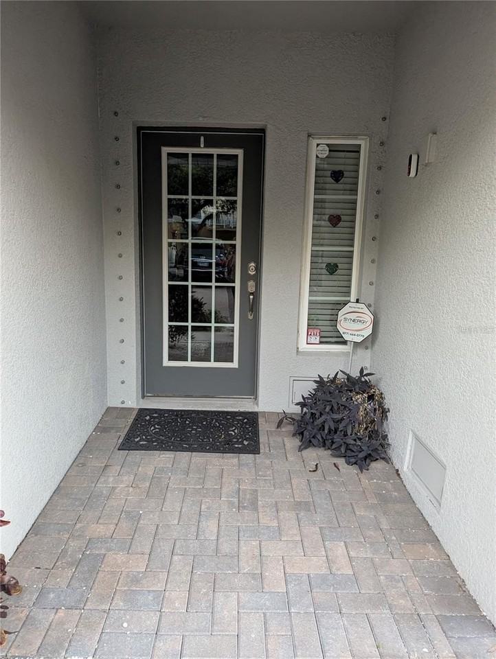 3138 Nautical Pl S - Photo 2 of 27