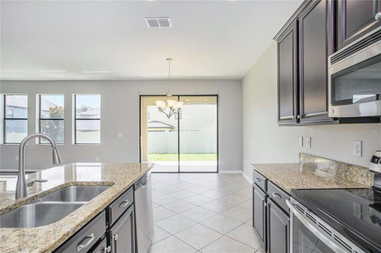 11061 Little Blue Heron Dr - Photo 6 of 44