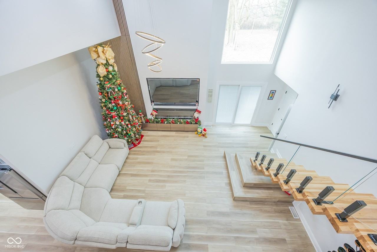 7980 Royal Ave - Photo 7 of 28