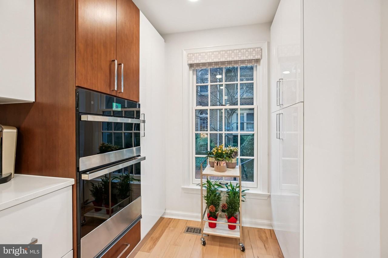 4353 Westover Pl Nw - Photo 5 of 50