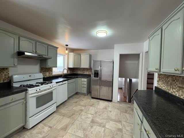 46 Midland Ave - Photo 4 of 23