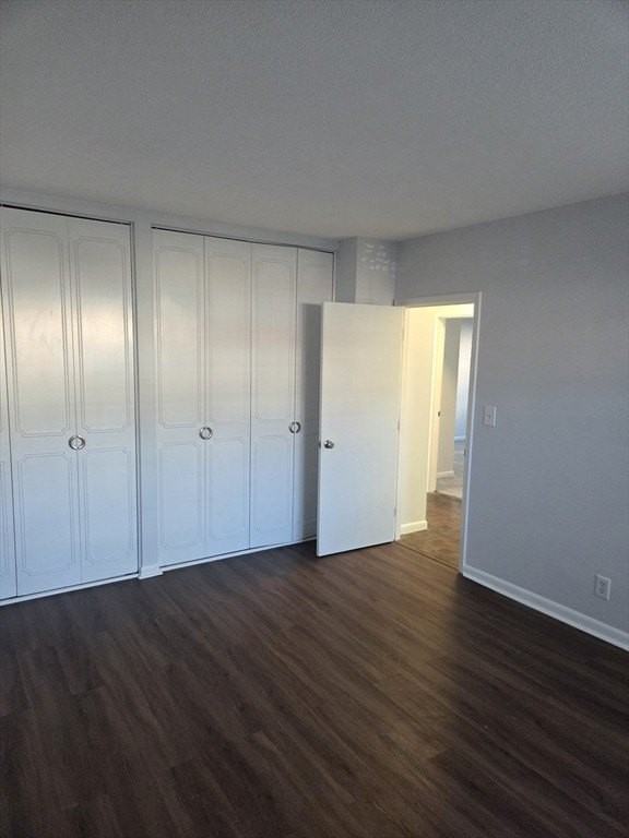 190 Lake Shore Rd Apt 2 #2 - Photo 4 of 23