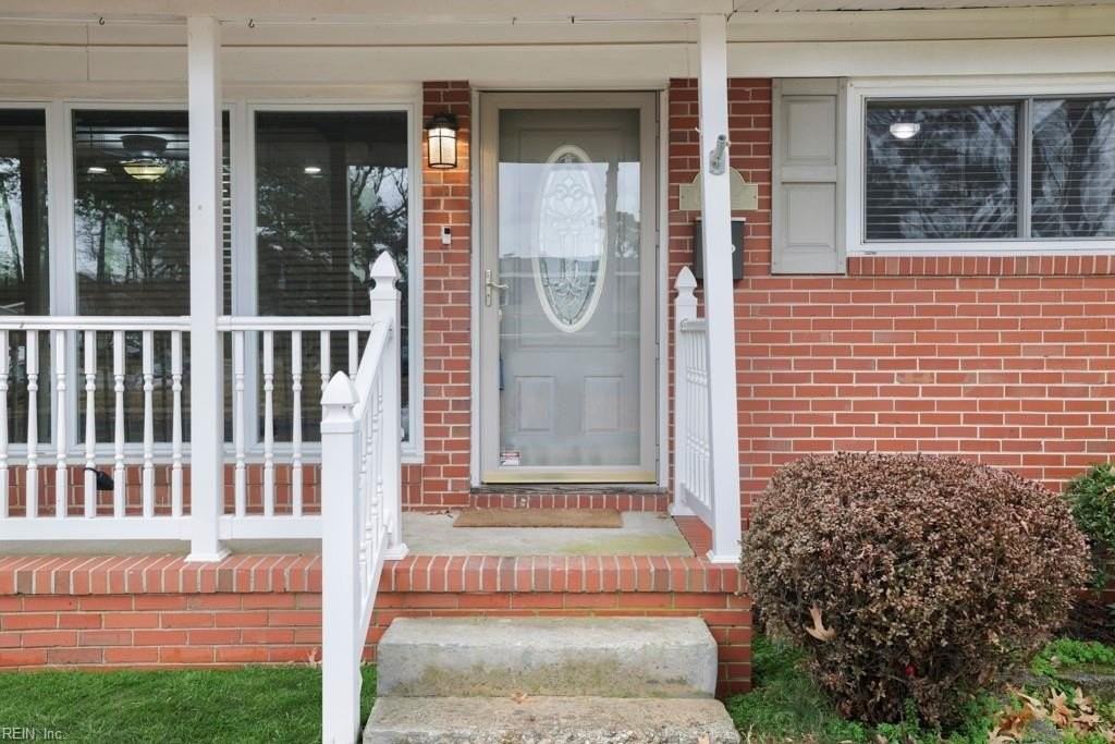 548 Crosby Rd - Photo 3 of 23