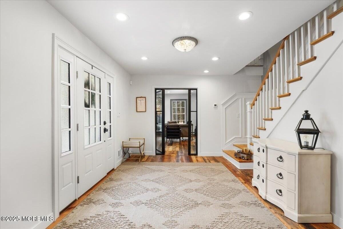 Carriage Hill Dr - Photo 4 of 36