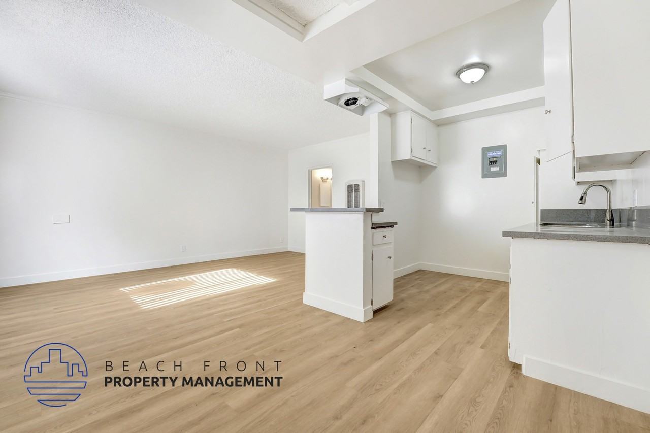 6352 Cedar St. - Photo 4 of 10