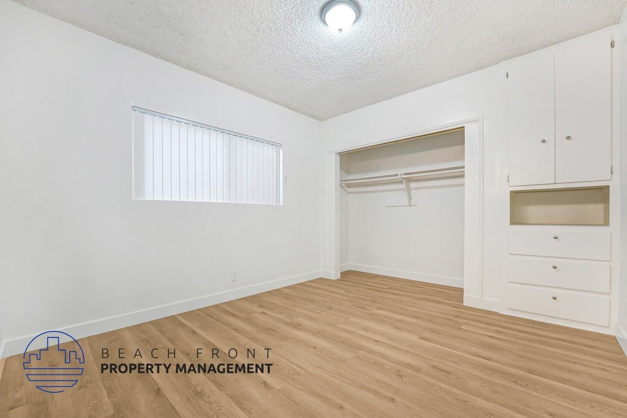 6352 Cedar St. - Photo 5 of 10