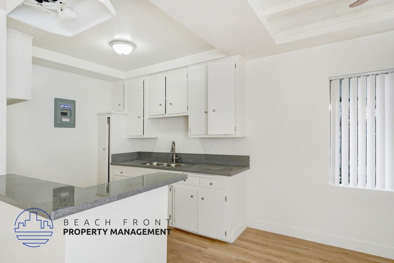 6352 Cedar St. - Photo 6 of 10