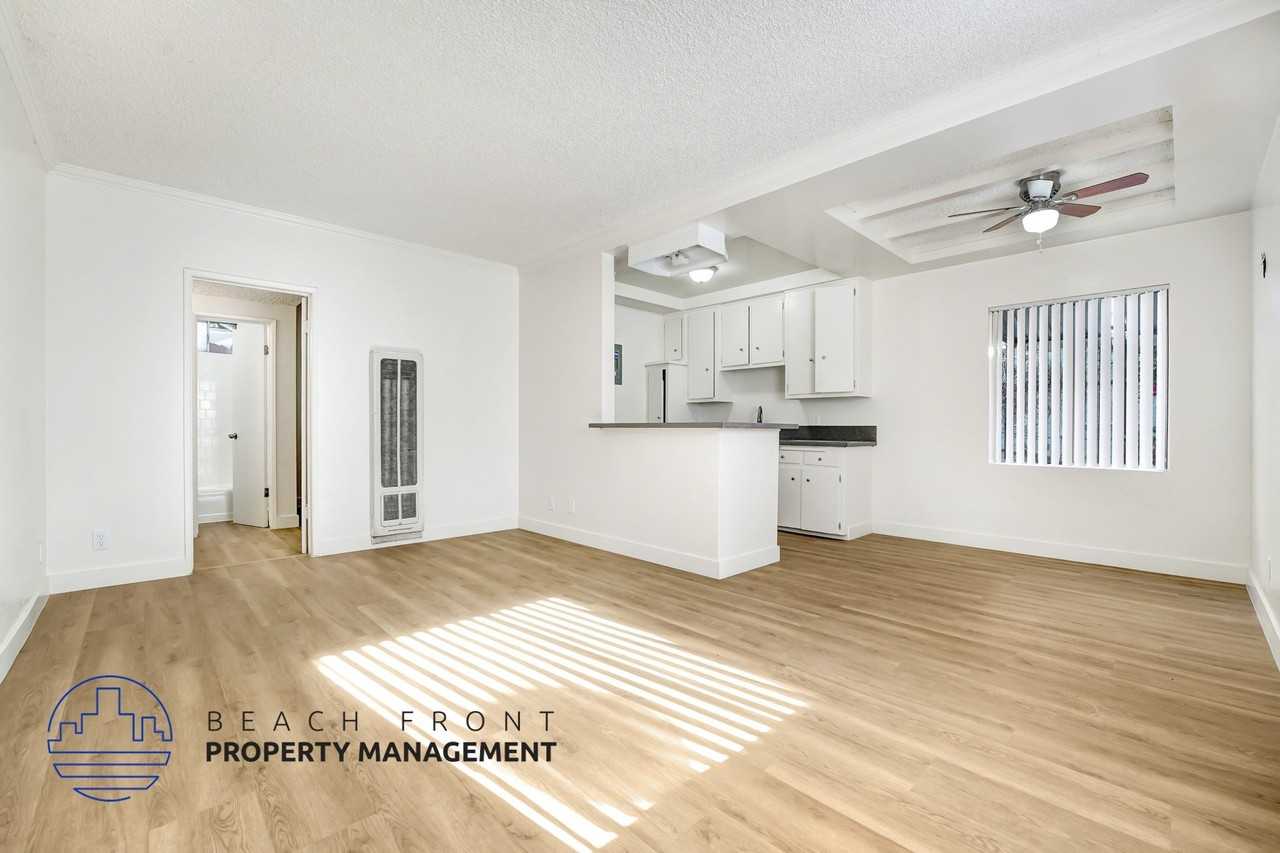 6352 Cedar St. - Photo 7 of 10