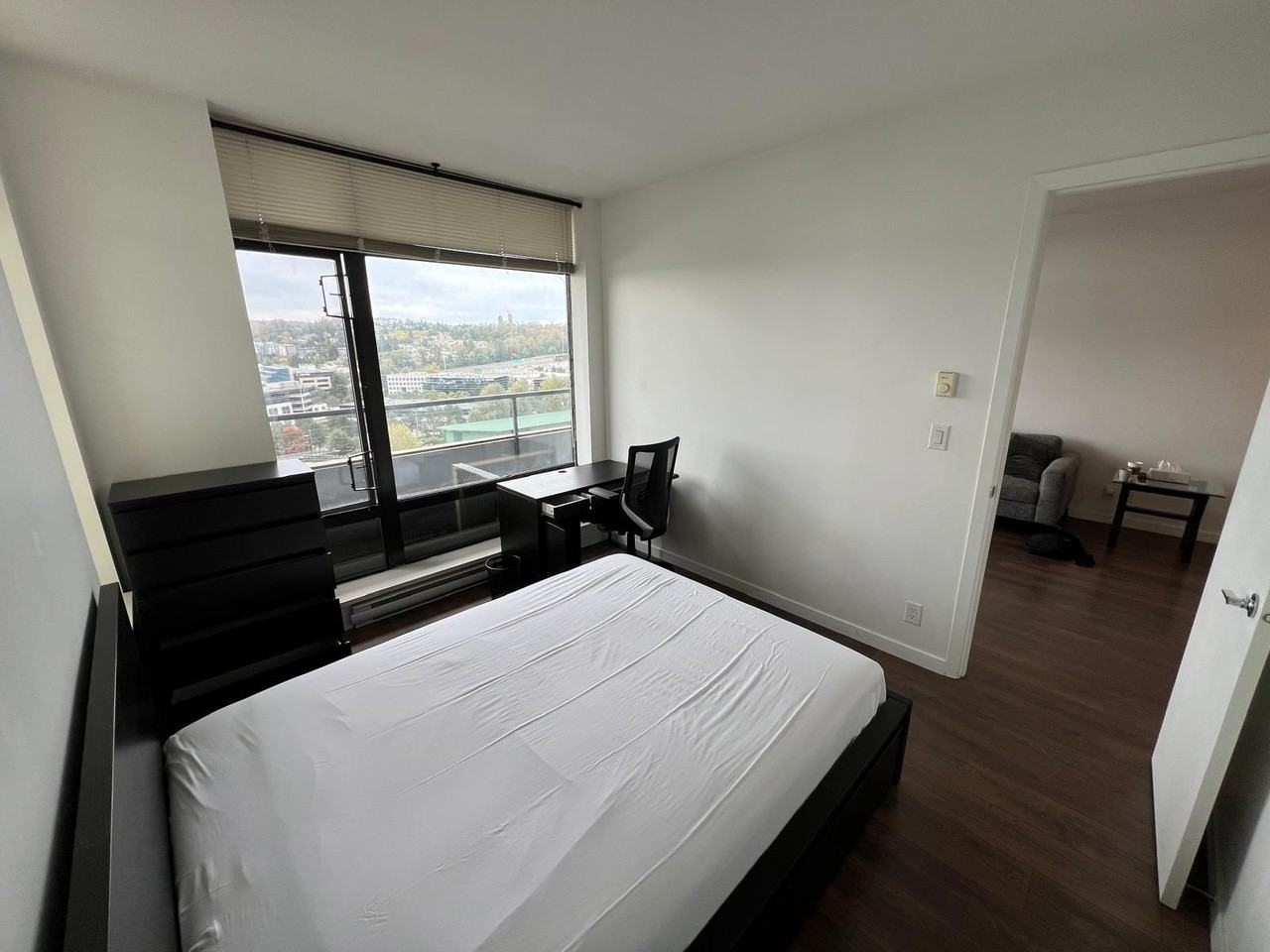 2355 Madison Avenue #1602 - Photo 4 of 17