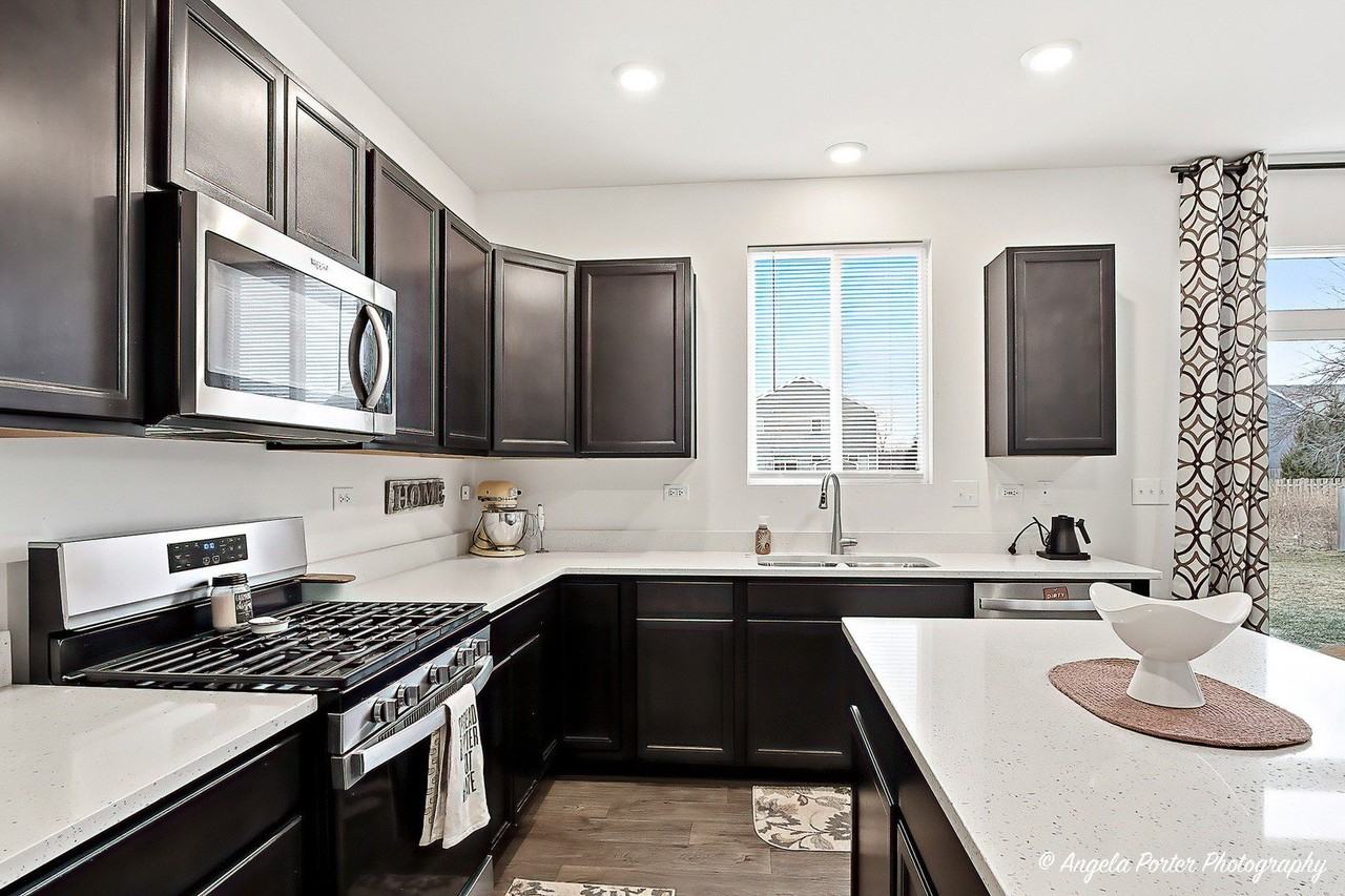 3818 Doherty Ln - Photo 7 of 29