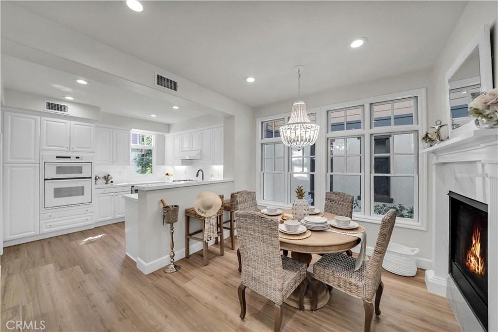 2672 Bungalow Pl - Photo 6 of 48