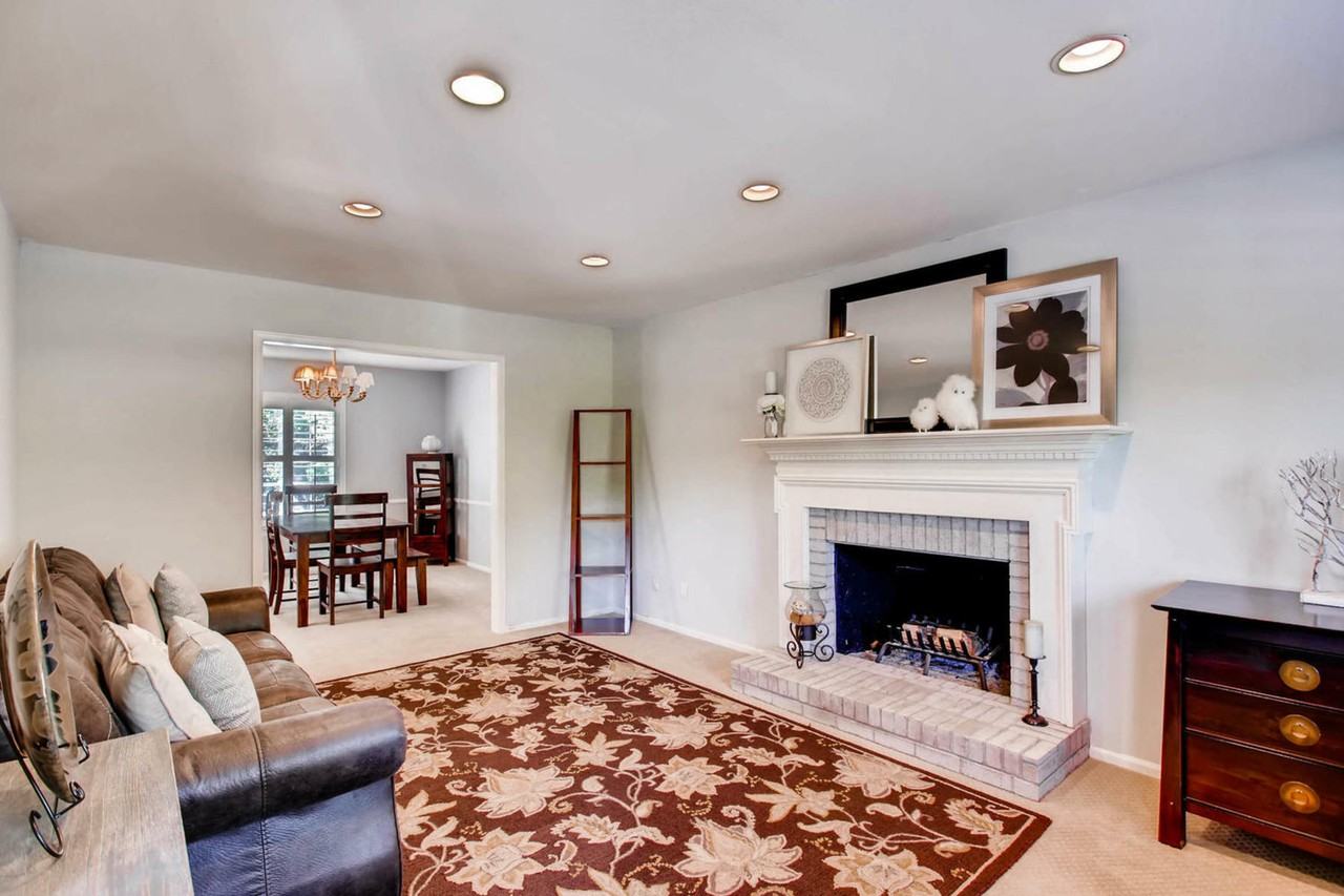 7398 S Hudson Way - Photo 3 of 25