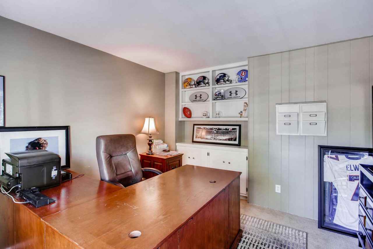 7398 S Hudson Way - Photo 6 of 25