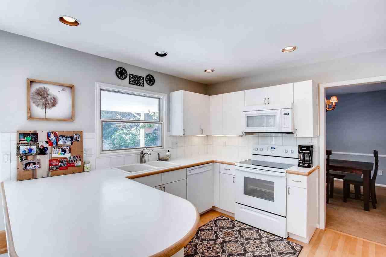 7398 S Hudson Way - Photo 7 of 25