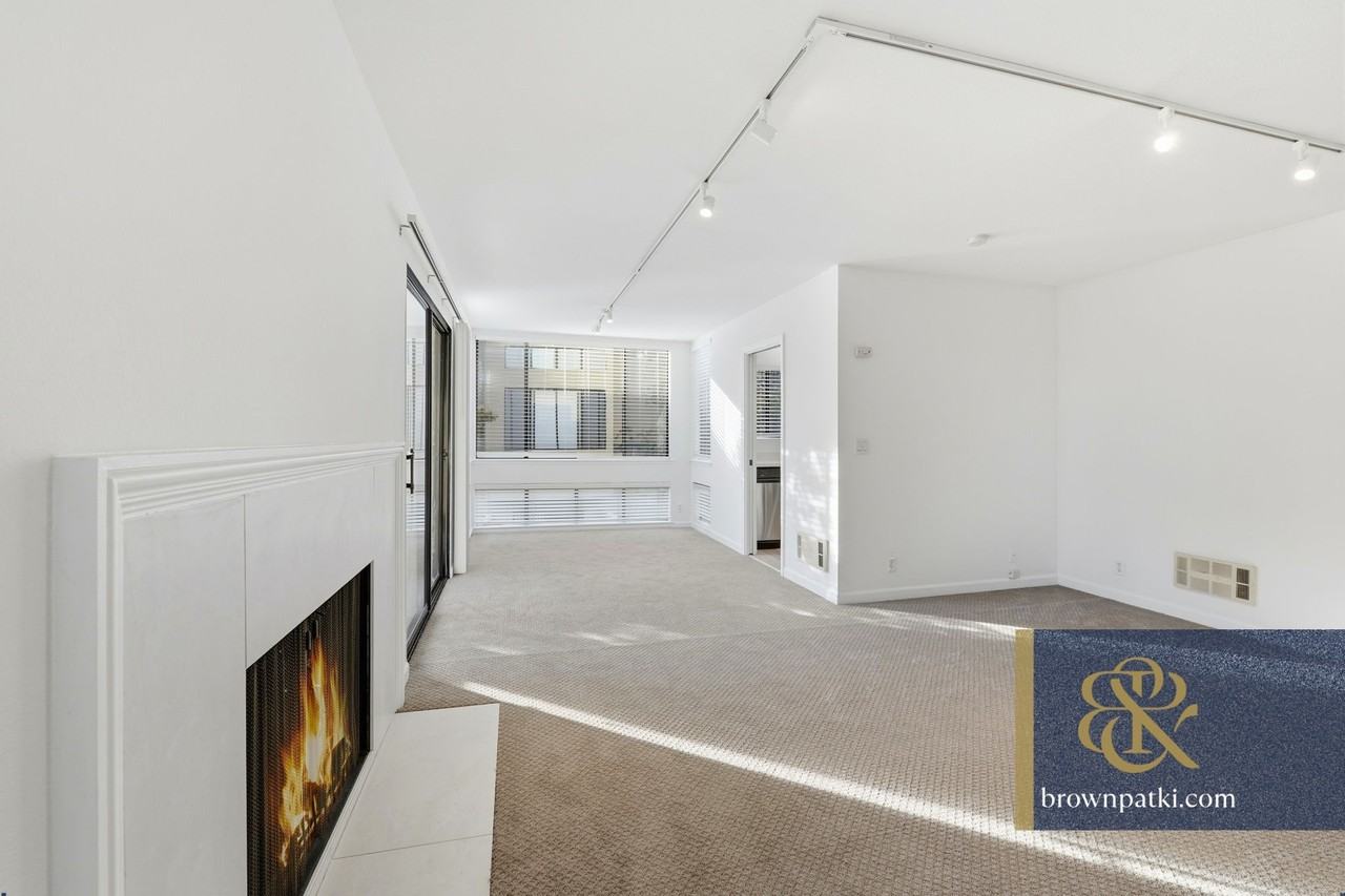 916 Beach Park Blvd #67A - Photo 4 of 24