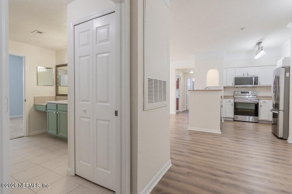 8550 Touchton Rd Apt 2211 #2211 - Photo 6 of 33