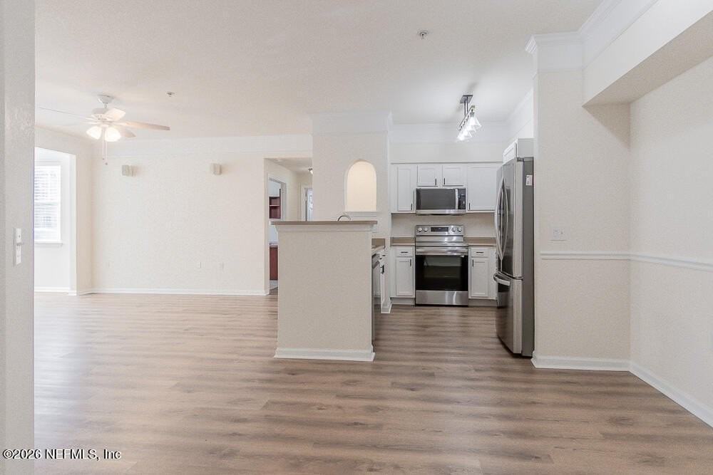 8550 Touchton Rd Apt 2211 #2211 - Photo 7 of 33