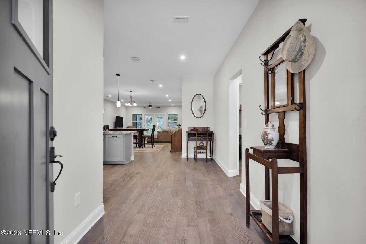 91 Sydney Cv - Photo 6 of 50