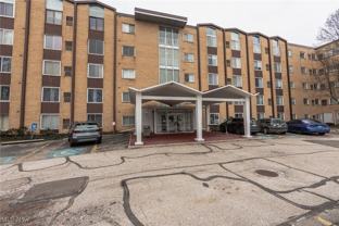 25735 Lorain Rd Unit 421 #421 - Photo 1 of 1