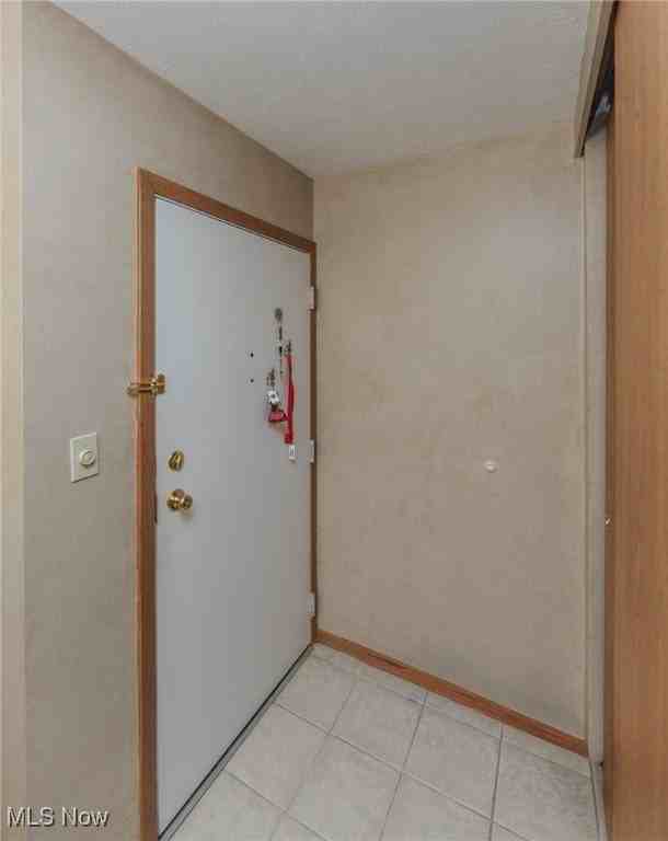 25735 Lorain Rd Unit 421 #421 - Photo 3 of 37