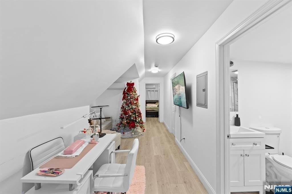 56 Yereance Ave - Photo 4 of 16