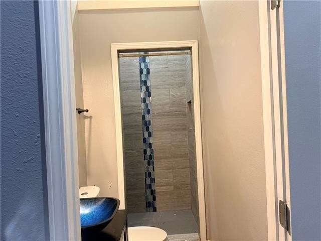 627 Atlantic Ave - Photo 4 of 14