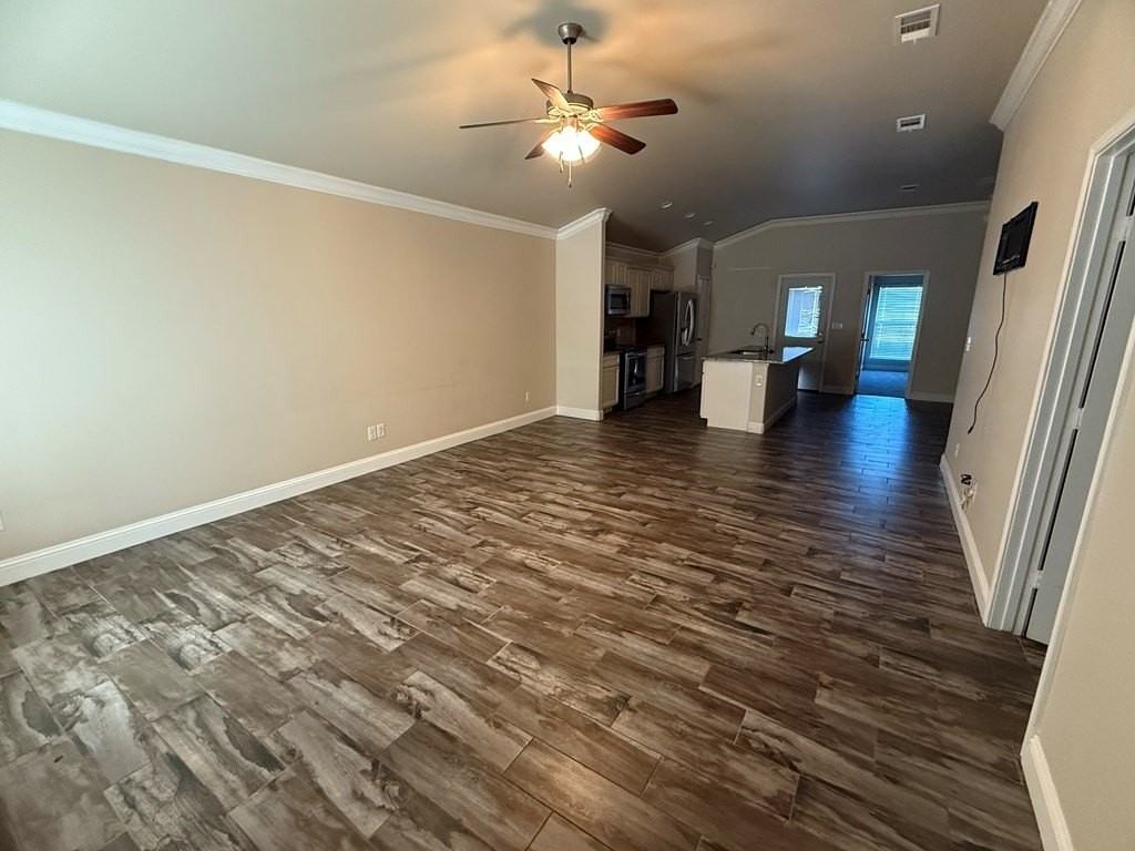 1001 E 95th St - Photo 2 of 15