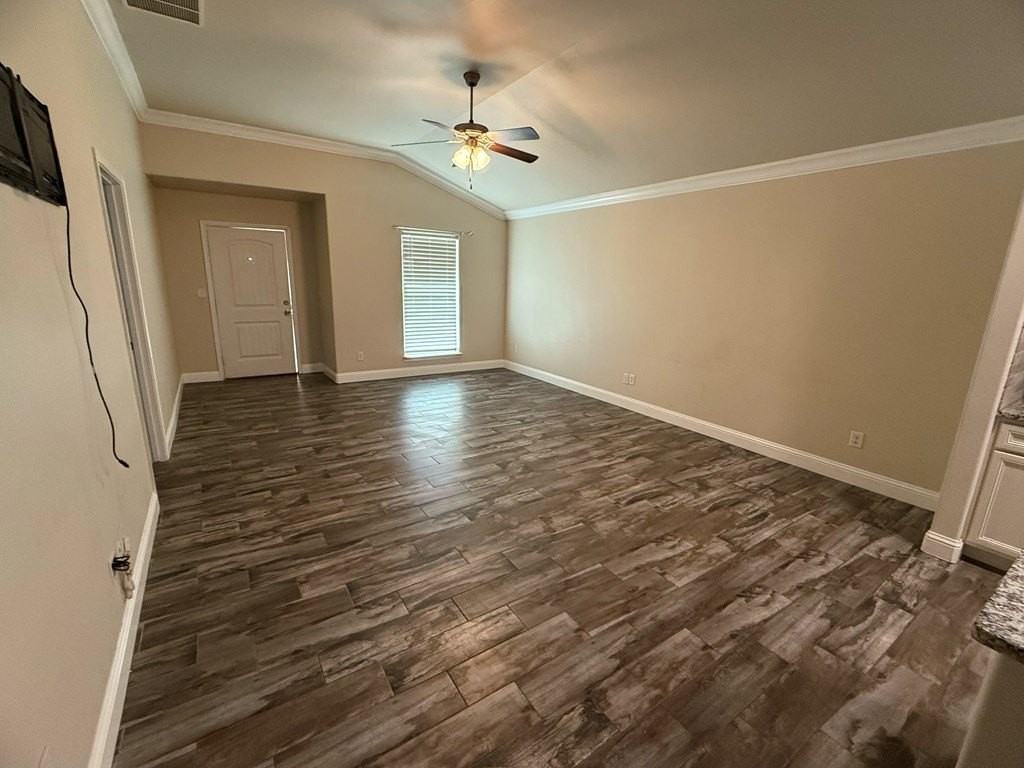 1001 E 95th St - Photo 3 of 15